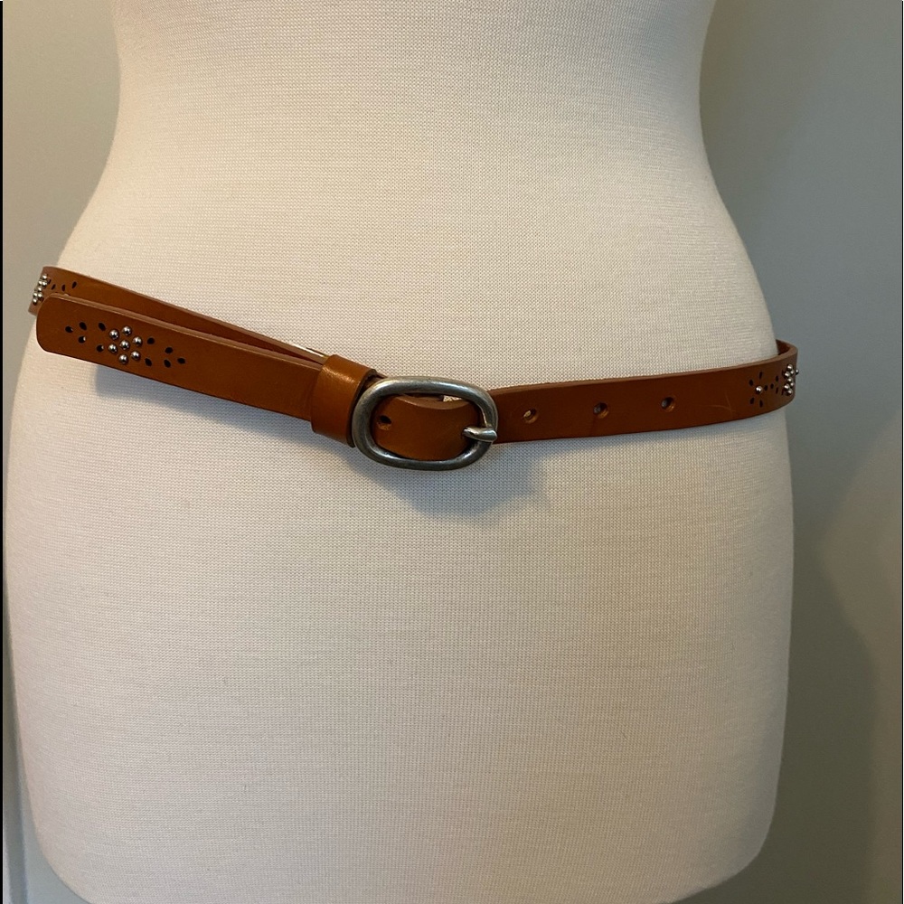 Lucky Brand Brown Genuine Leather Belt With Floral Mini Studs. Sz. S/M NWOT